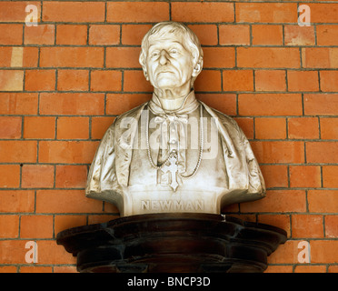 Bust of Cardinal Newman (by F. Verheyden, 1882) at the Oratory of St Philip Neri, Hagley Road, Birmingham, UK Stock Photo