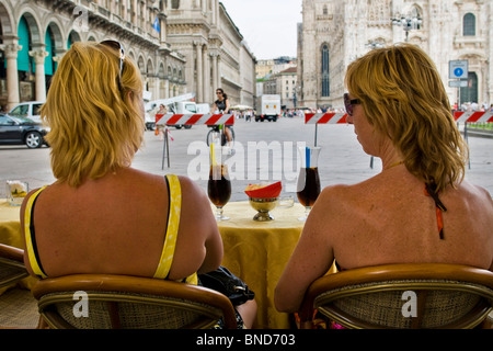 Women in the bar, Piazza Duomo, Milan, Italy Stock Photo