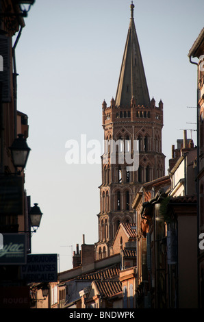 Toulouse, bell tower of Basilica of St. Sernin (romanesque church) , Haute-Garonne, Occitanie, France Stock Photo