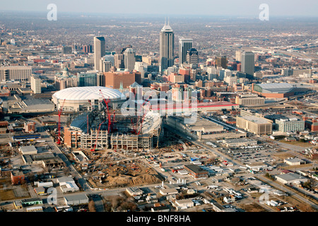 USA,   Indiana,   Indianapolis,   Cityscape with Lucas Oil Stadium construction Stock Photo