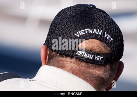 A rear view of a man wearing a Vietnam Vet baseball cap with clear vietnam vet markings, Washington DC, USA Stock Photo