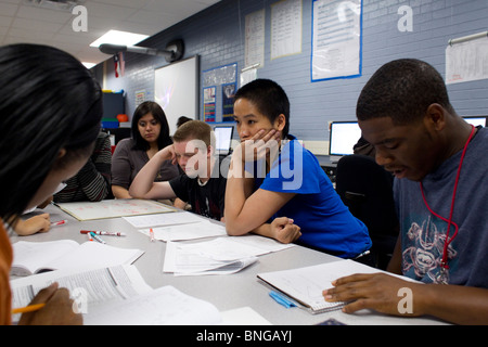 Female physics teacher leads discussion during class at Manor New Tech High School, an innovative project-based learning school Stock Photo