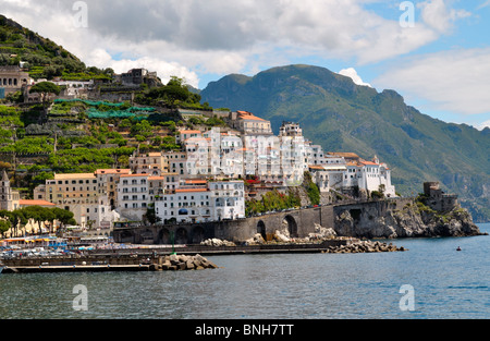 The Hotel Luna Convento perched on the headland in Amalfi Town Stock Photo