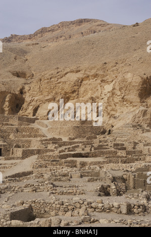 donderdag Hol Schaken Ancient necropolis Valley of Artisans in Luxor, Egypt Stock Photo - Alamy