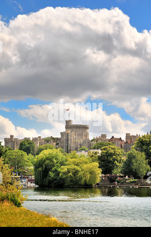 Windsor Castle with River Thames in foreground Stock Photo
