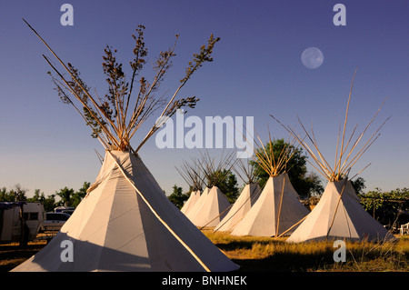 USA Crow Fair Indian Pow Wow Crow Agency Montana Powwow Native americans American natives First nation Indians culture meeting Stock Photo