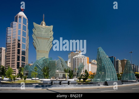 China Macao Macau city Jardim of the Artes Grand Lisboa casino casino reflecting mirror buildings constructions architecture Stock Photo