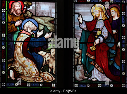 A stained glass window by Frank Holt of Warwickdepicting Matthew 16.:19; Our Lord's Charge to Saint Peter Stock Photo