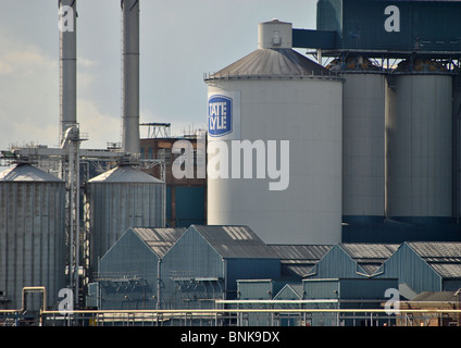 Tate and Lyle sugar refinery, London, England Stock Photo