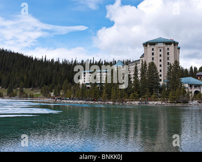 The Fairmont Chateau Lake Louise hotel Banff National Park Alberta Canada Stock Photo