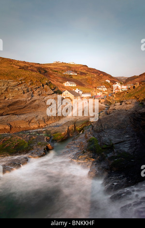 View Of Trebarwith Strand, Near Tintagel, Cornwall, Uk Stock Photo - Alamy