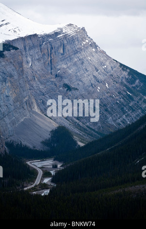 Weeping Wall and North Saskatchewan River Valley Icefields Parkway Banff National Park Canada Stock Photo