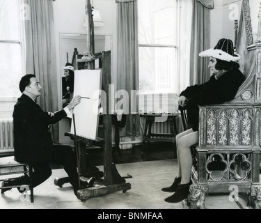 SALVADOR DALI (1984-89) Spanish artist drawing Laurence Olivier as Richard III