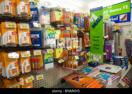 https://l450v.alamy.com/450v/bnmkh5/dollar-deals-on-back-to-school-supplies-are-seen-in-a-discount-store-bnmkh5.jpg