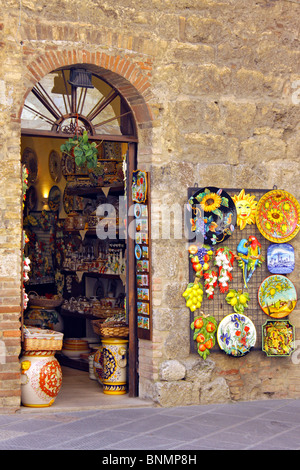 Italy, Tuscany, San Gimignano, the famous medieval city of gender towers Stock Photo