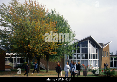 Leicester Beauchamp College Leaving School 14-16yrs Stock Photo