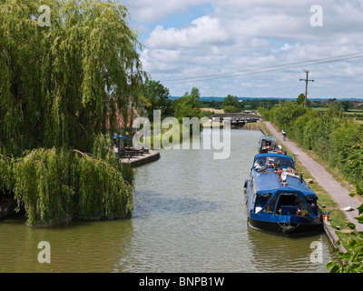 The Barge Inn at Seend Lock on the Kennet and Avon Canal Wiltshire UK Stock Photo