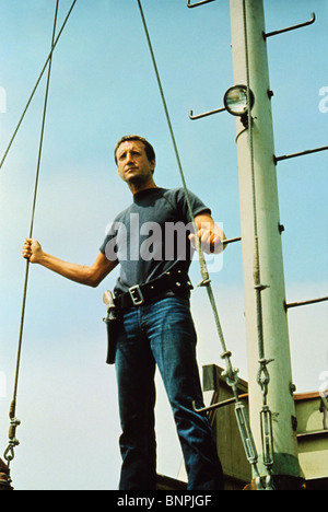 JAWS 2 ROY SCHEIDER as Police Chief Brody Date: 1978 Stock Photo - Alamy