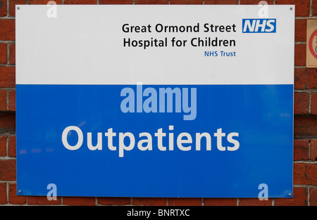Outpatients sign at the entrance to Great Ormond Street Hospital for Children in London, UK. Stock Photo