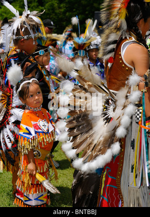 Native Girl Child at Pow Wow, Six Nations of the Grand River Powwow ...