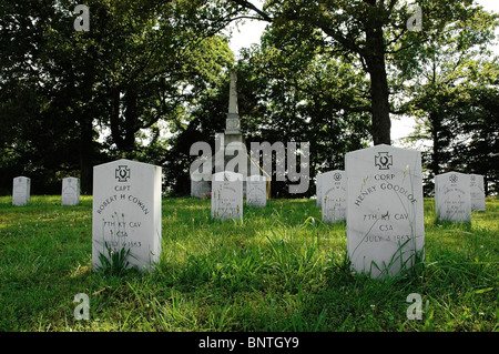 Cemetery marking fallen Confederate CSA soldiers from the 1863 Tebbs Bend Civil War battle, along the Green River, KY. Stock Photo