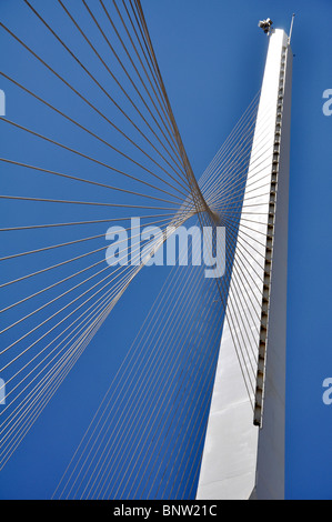 Israel, Jerusalem, String Bridge (Chord Bridge) a Suspension bridge at the entrance to the city designed by Santiago Calatrava Stock Photo