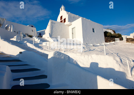 Oia, ( Ia ) Santorini - Byzantine Orthodax churches, - Greek Cyclades islands - Photos, pictures and images Stock Photo