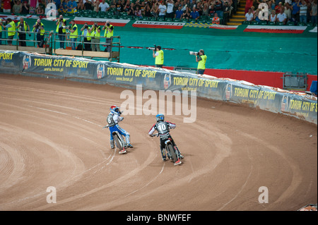 2010 British Speedway Grand Prix, Pedersen and Andersen have words after some hard riding Stock Photo