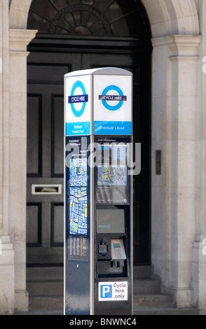 Barclays Cycle Hire Scheme Docking Station, Theobald's Road, Holborn, London, United Kingdom Stock Photo