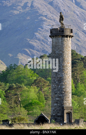 The Glenfinnan Monument on the shores of Loch Shiel, erected in 1815, Lochaber, Highlands, Scotland, UK