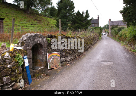 Well dressing in Bonsall in the Peak District Derbyshire Stock Photo