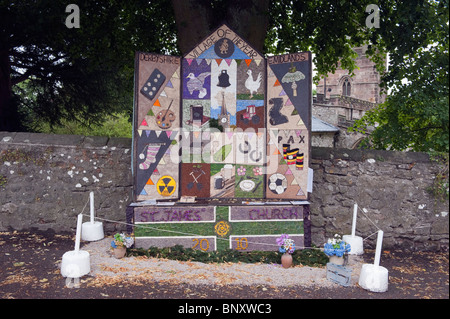 2010 Well dressing in Bonsall in the Peak District Derbyshire Stock Photo