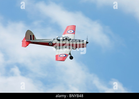 De Havilland (Canada) DHC-1 Chipmunk 22 T10 WD390 68 G-BWNK  in flight at Wickenby Airfield Stock Photo