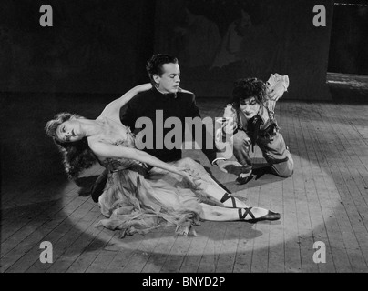 MOIRA SHEARER, ROBERT HELPMAN, ROLAND PETIT, THE RED SHOES, 1948 Stock Photo