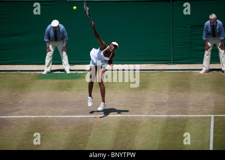 June 28 2010: Venus Williams v Jamila Groth. Wimbledon international tennis tournament held at the All England Lawn Tennis Club, London, England. Stock Photo