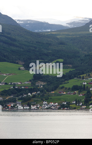 P & O Cruises Cruise Liner Oriana in Olden Norway scenic view Stock Photo