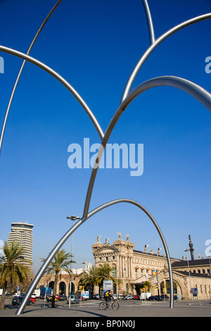 Ones sculpture by Andreu Alfaro at port, Barcelona. Catalonia, Spain (2003) Stock Photo
