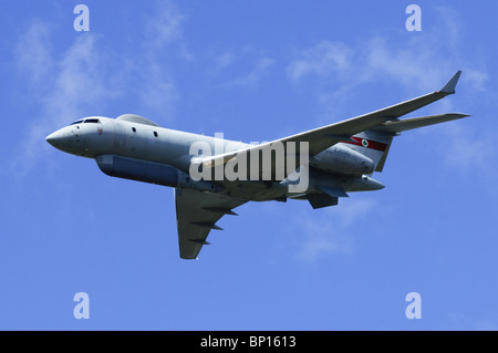 Bombardier BD-700 Sentinel R1 aircraft operated by 5 Squadron of the RAF making a flypast at Farnborough Airshow Stock Photo