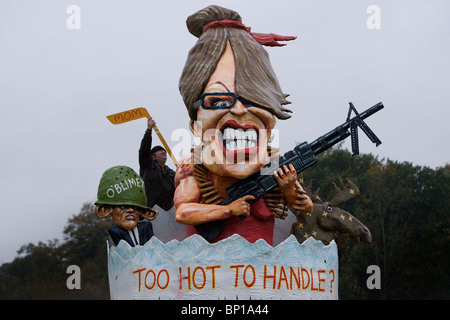 An effigy of Sarah Palin is unvailed by Battle Bonfire Society. Picture by James Boardman. Stock Photo