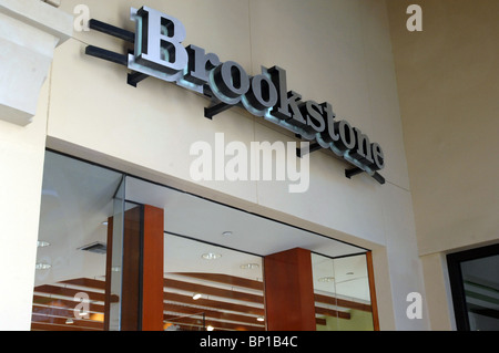 Brookstone store hi res stock photography and images Alamy