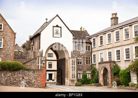 The Erpingham Gate, Norwich Cathedral Stock Photo - Alamy