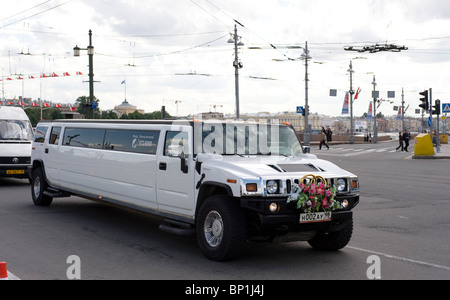 A wedding car in front of the Peter and Paul Cathedral, Saint Petersburg, Russia Stock Photo