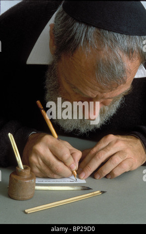 Is scribing good for medical school image