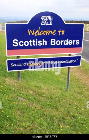 Welcome to Scottish Borders sign at Carter Bar on the A68 road - the border between England and Scotland Stock Photo