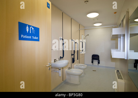 Patient Toilet and shower sign on open door New Forest Birthing Centre, Ashhurst Hospital Stock Photo
