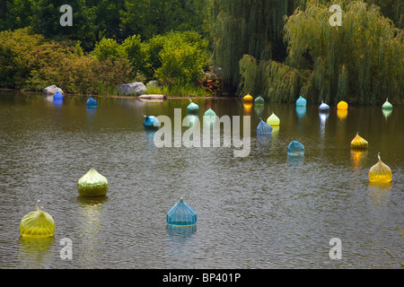 Dale Chihuly's floating glass sculptures called Walla Wallas on display at the Frederik Meijer Gardens and Sculpture Park Stock Photo