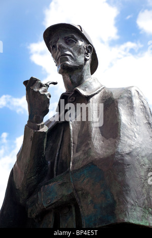 Sherlock Holmes statue outside Baker Street station, London Stock Photo