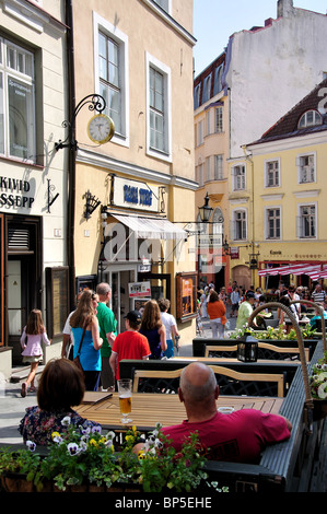 Outdoor cafe, Old Town, Tallinn, Harju County, Republic of Estonia Stock Photo