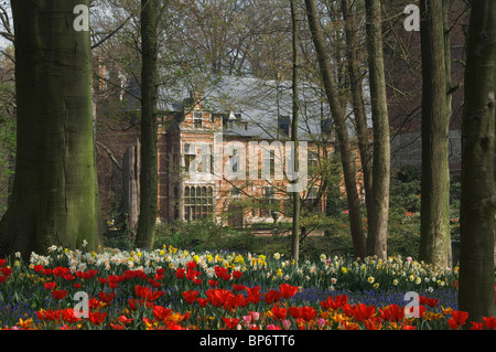 Tulip Field, Grand-Bigard castle, Brabant province, Belgium Stock Photo