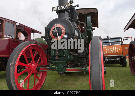 1910 Clayton & Shuttleworth traction Steam engine No 43200 'The Gaffer ...